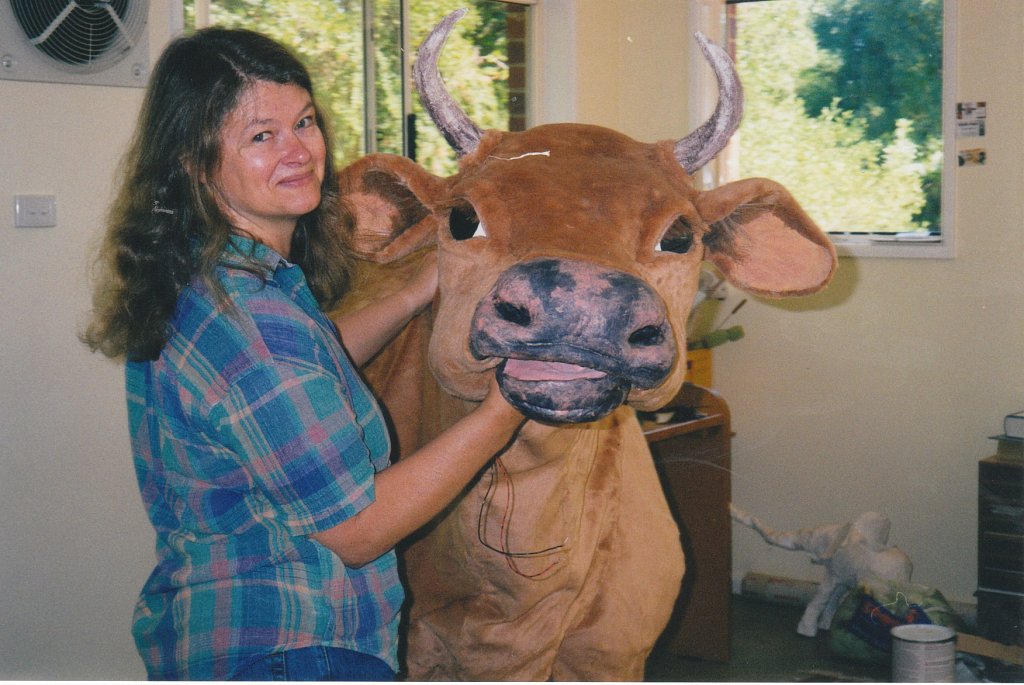 Daisy the cow, 2001